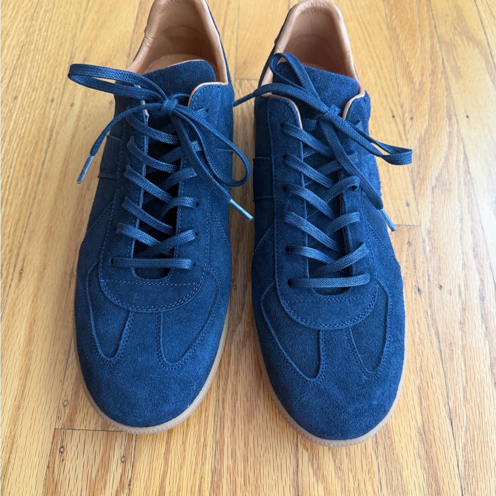 Beckett Simonon Morgen Trainer Navy Suede Low-Top Sneakers with Gum Sole - Picture 3 of 8